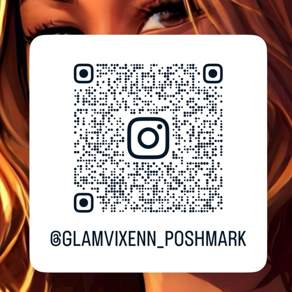 💟Calling all Poshers: Follow Me on Instagram by Scanning this QR Code💟